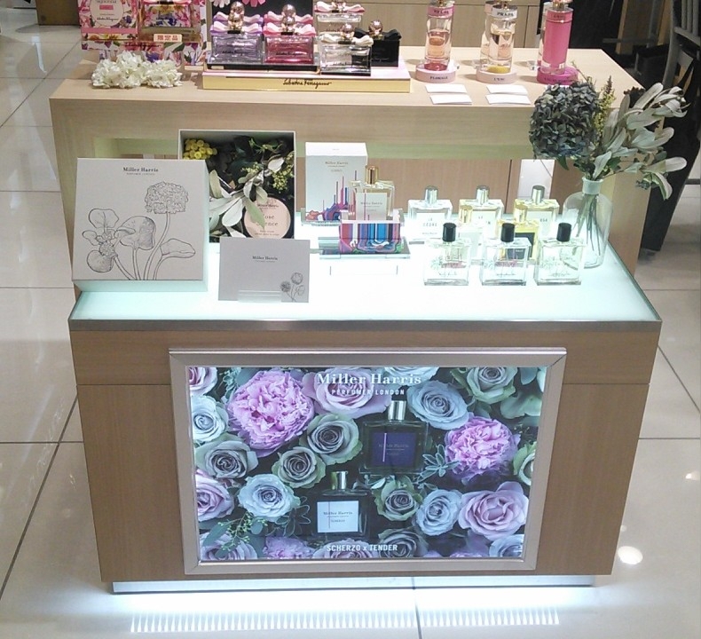 大阪 近鉄百貨店 阿倍野店でミラー ハリス 取扱い開始