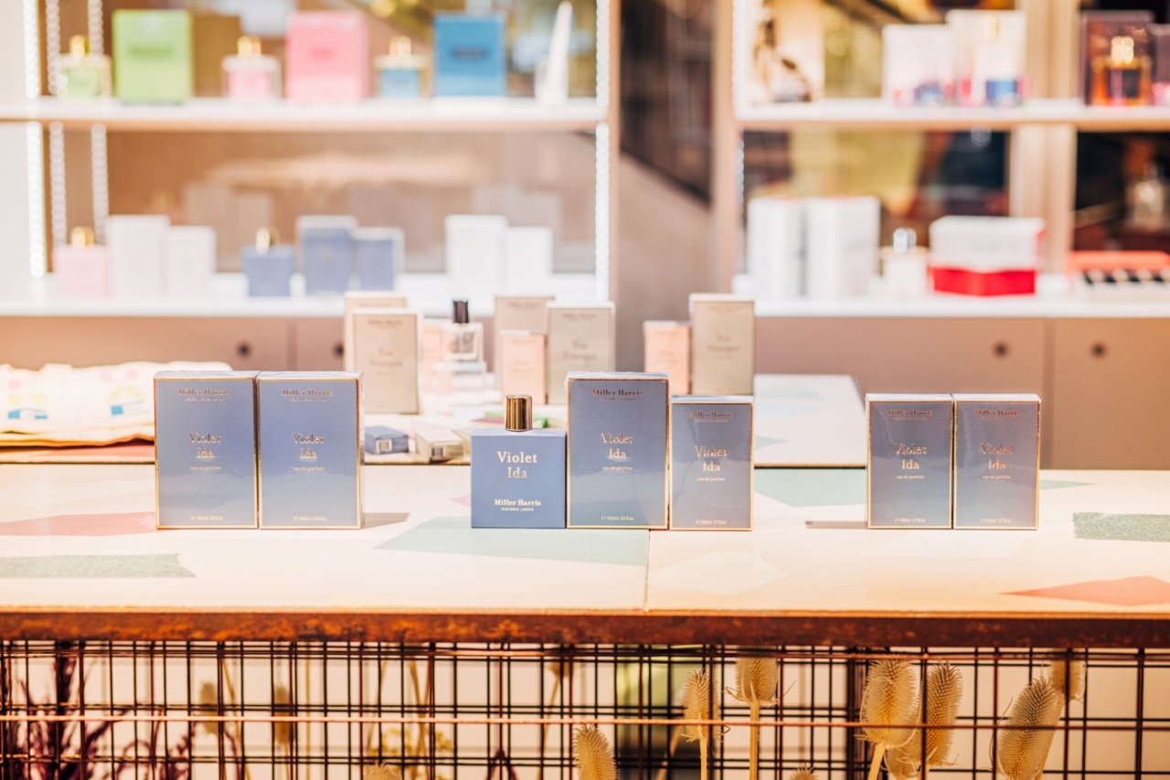 GINZA SIXに ミラー ハリス ポップアップストアをオープン (2019年7月24日～8月25日)